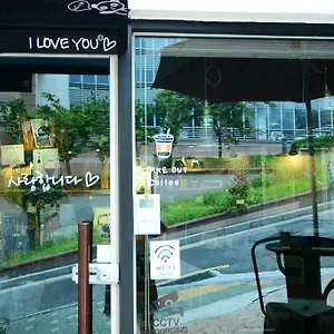 Unicorn Aparthotel Seoul